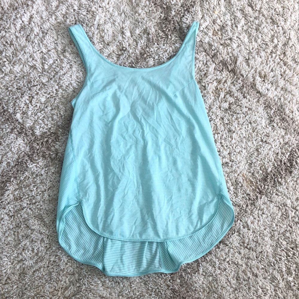 Lululemon tank top